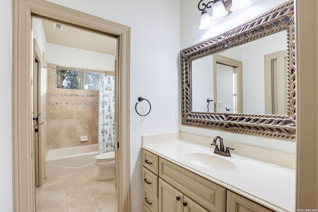 8803 TUSCAN HILLS DR, San Antonio, TX 78266