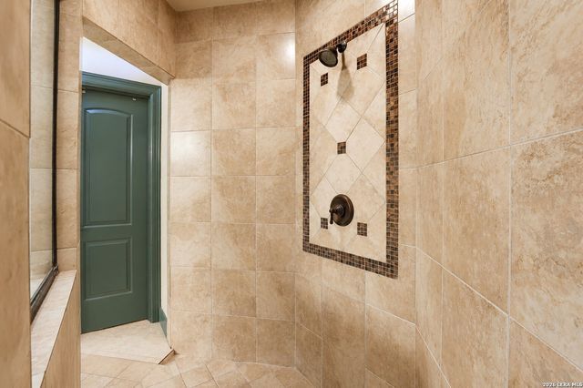 8803 TUSCAN HILLS DR, San Antonio, TX 78266