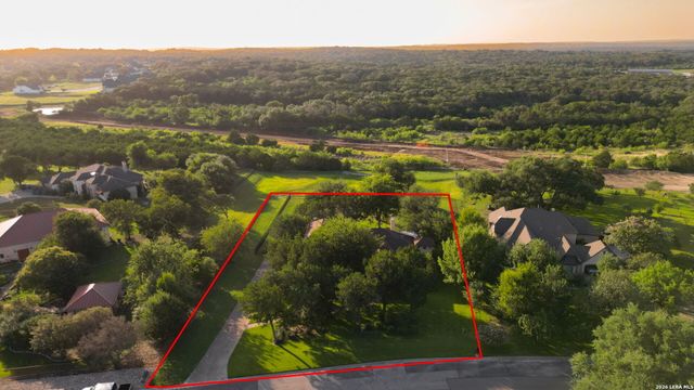 8803 TUSCAN HILLS DR, San Antonio, TX 78266