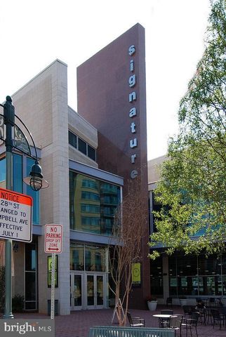 2406 S DINWIDDIE ST, Arlington, VA 22206