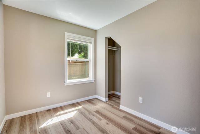 7611 27th Street W, Tacoma, WA 98466