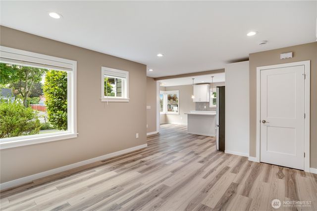 7611 27th Street W, Tacoma, WA 98466
