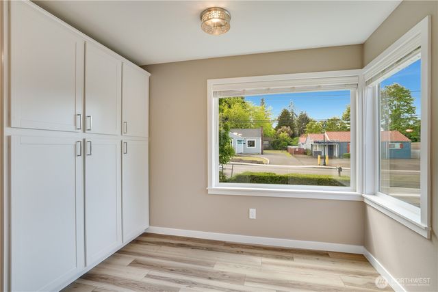 7611 27th Street W, Tacoma, WA 98466