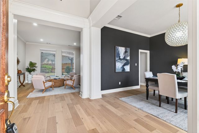 8232 Fenwick Drive, North Richland Hills, TX 76182