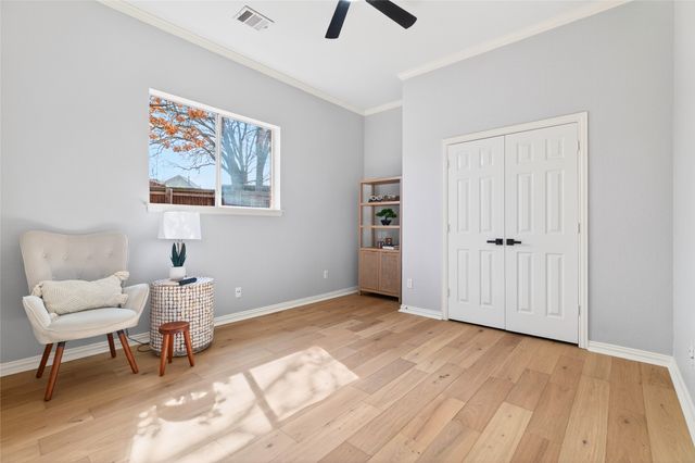 8232 Fenwick Drive, North Richland Hills, TX 76182