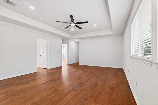 8232 Fenwick Drive, North Richland Hills, TX 76182