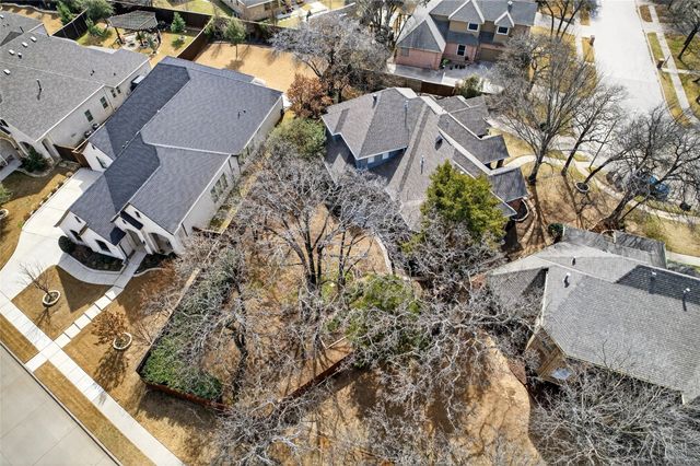 8232 Fenwick Drive, North Richland Hills, TX 76182