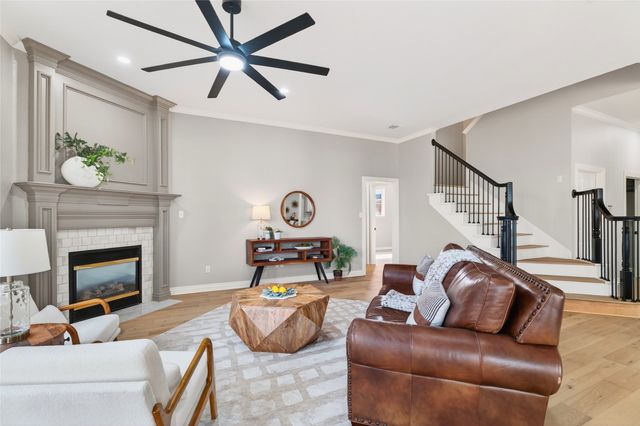 8232 Fenwick Drive, North Richland Hills, TX 76182