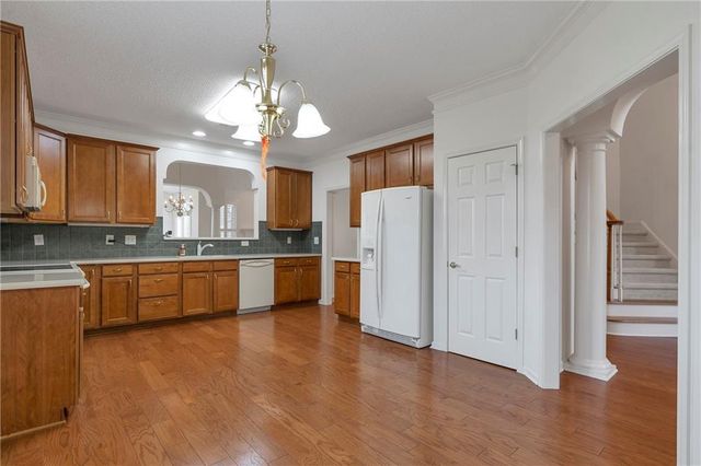 315 Lewisburg Drive, Mcdonough, GA 30253