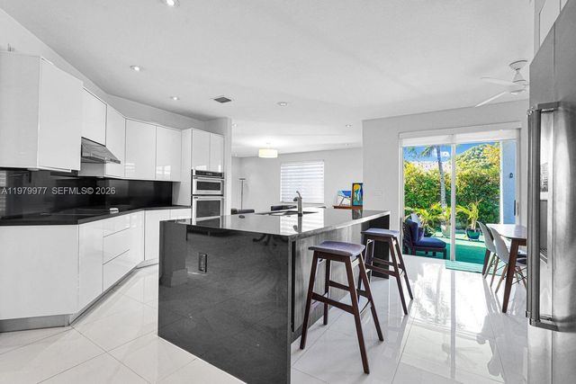 9491 NW 45th St, Doral, FL 33178