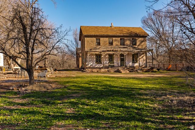 83 W 100 S, Virgin, UT 84779