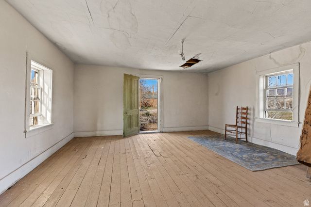 83 W 100 S, Virgin, UT 84779