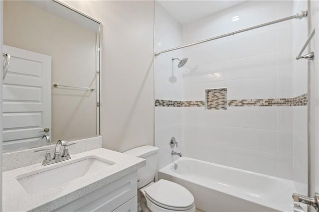 1631 Playa Drive, Weslaco, TX 78596