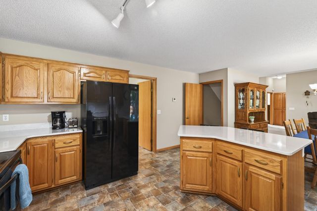 4514 Impatiens Avenue N, Brooklyn Park, MN 55443