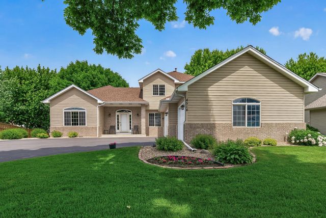 4514 Impatiens Avenue N, Brooklyn Park, MN 55443
