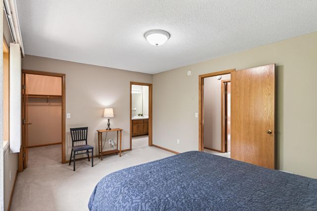 4514 Impatiens Avenue N, Brooklyn Park, MN 55443