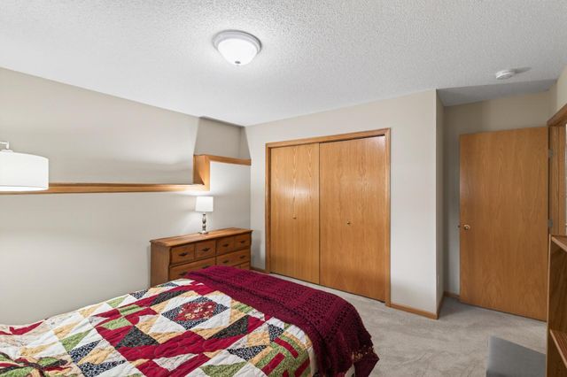 4514 Impatiens Avenue N, Brooklyn Park, MN 55443