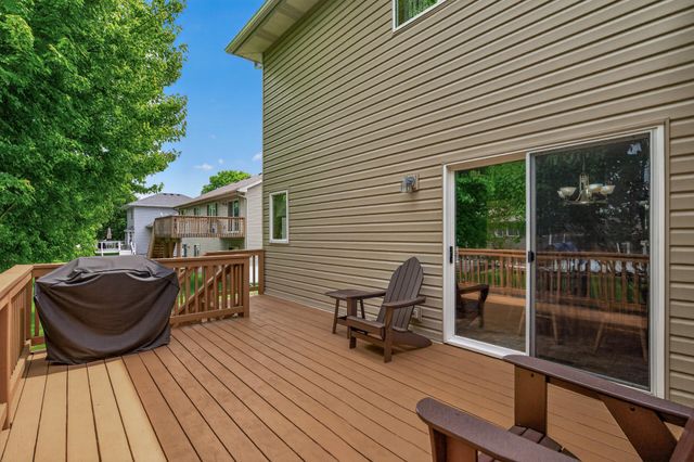 4514 Impatiens Avenue N, Brooklyn Park, MN 55443