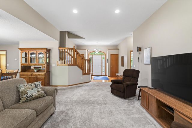 4514 Impatiens Avenue N, Brooklyn Park, MN 55443