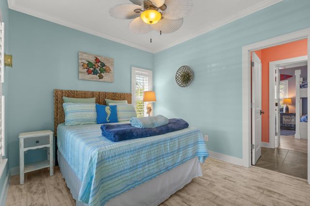 318 N Oak Dr., Surfside Beach, SC 29575