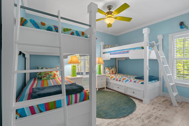 318 N Oak Dr., Surfside Beach, SC 29575