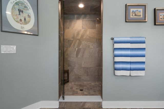 318 N Oak Dr., Surfside Beach, SC 29575