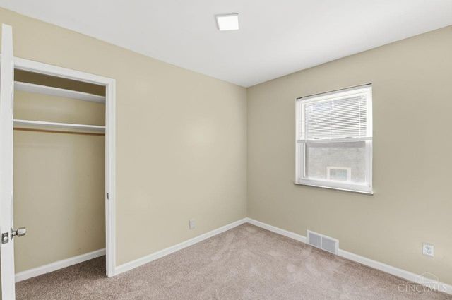 555 Greenwell Avenue, Delhi Twp, OH 45238
