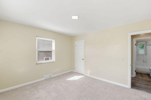 555 Greenwell Avenue, Delhi Twp, OH 45238