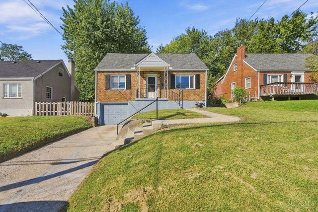 555 Greenwell Avenue, Delhi Twp, OH 45238