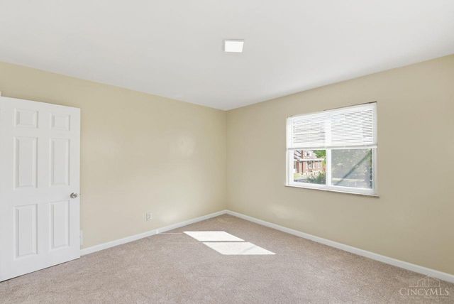555 Greenwell Avenue, Delhi Twp, OH 45238