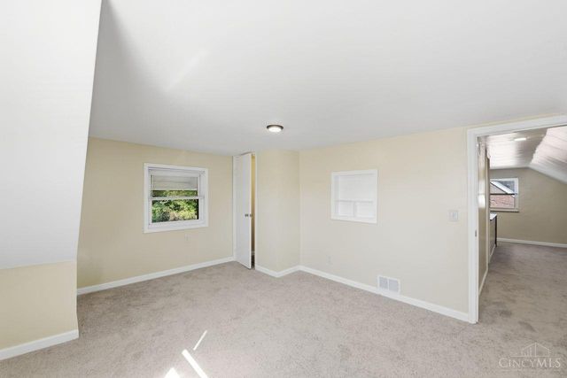 555 Greenwell Avenue, Delhi Twp, OH 45238