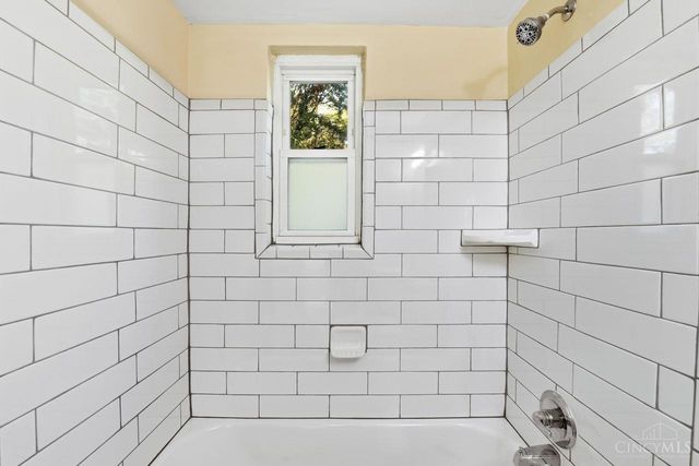 555 Greenwell Avenue, Delhi Twp, OH 45238