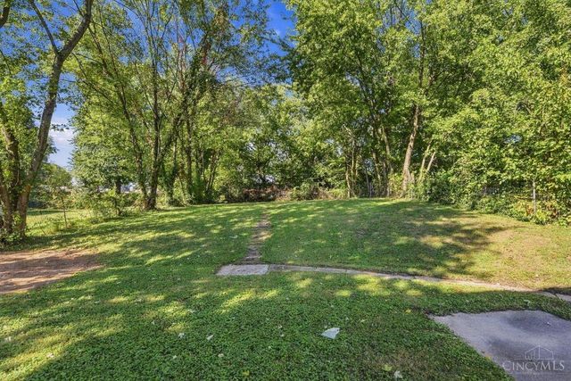 555 Greenwell Avenue, Delhi Twp, OH 45238