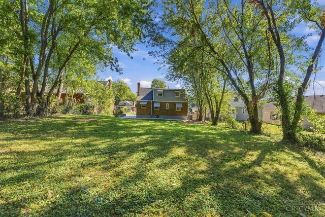 555 Greenwell Avenue, Delhi Twp, OH 45238