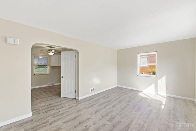 555 Greenwell Avenue, Delhi Twp, OH 45238