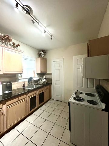 2405 Isabella Street 3, Houston, TX 77004