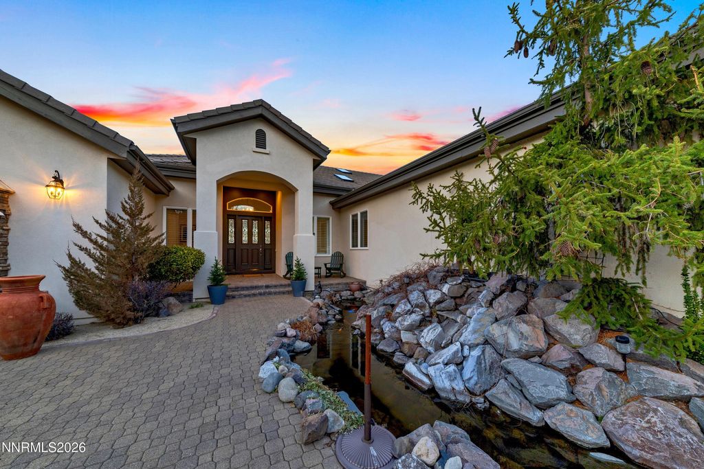 Image 10 of property listing at 3670 Spirit Bluff Court, Reno, NV 89511