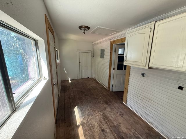 1504 Hays, San Antonio, TX 78202
