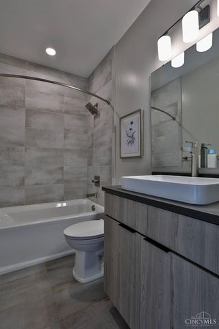 3524 Madison Park Avenue, Cincinnati, OH 45209