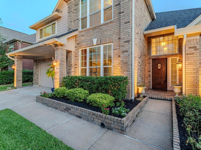 9719 Slate Field Drive, Houston, TX 77064