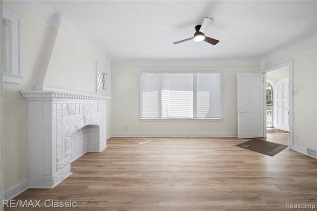 7239 Barrie Street, Dearborn, MI 48126