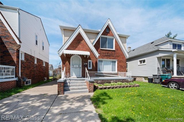 7239 Barrie Street, Dearborn, MI 48126