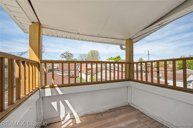 7239 Barrie Street, Dearborn, MI 48126