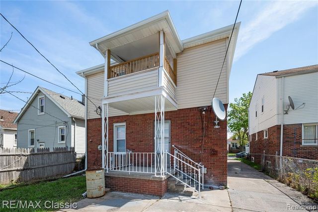 7239 Barrie Street, Dearborn, MI 48126
