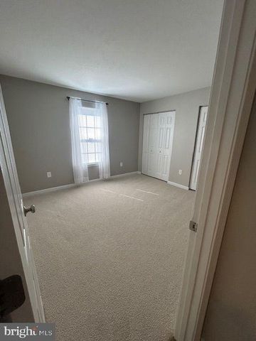 11235 TORRIE WAY #D, Bealeton, VA 22712