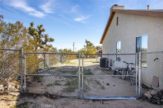 3619 Lexington, Yucca Valley, CA 92284