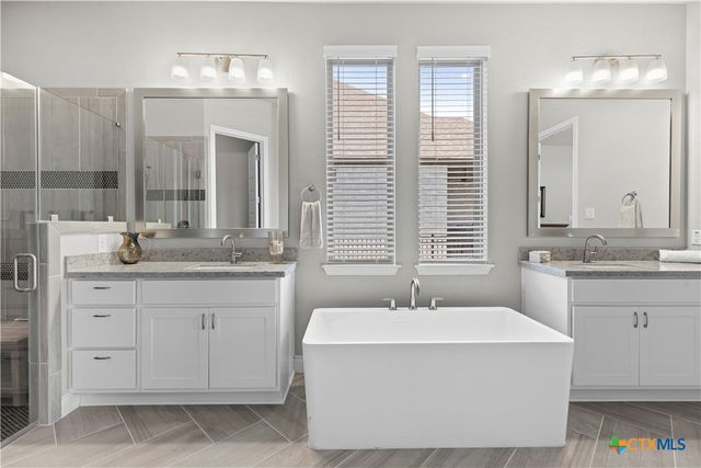 477 Vamanos, Boerne, TX 78006