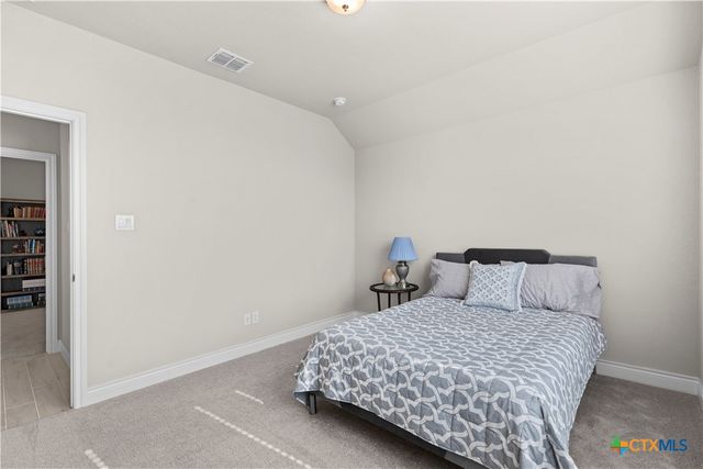 477 Vamanos, Boerne, TX 78006