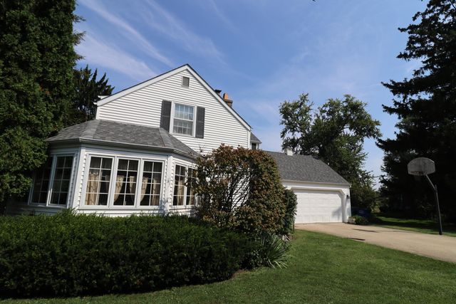 2023 Michigan Avenue, La Porte, IN 46350