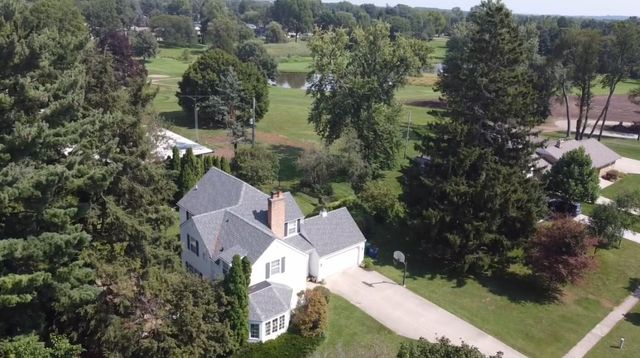 2023 Michigan Avenue, La Porte, IN 46350
